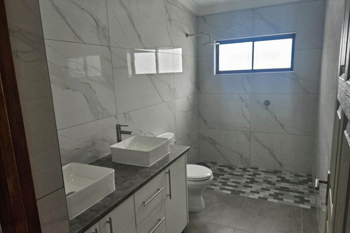 Your Dream Home Awaits – Modern, Spacious & Exceptional Value -Plot and Plan - Photo 3