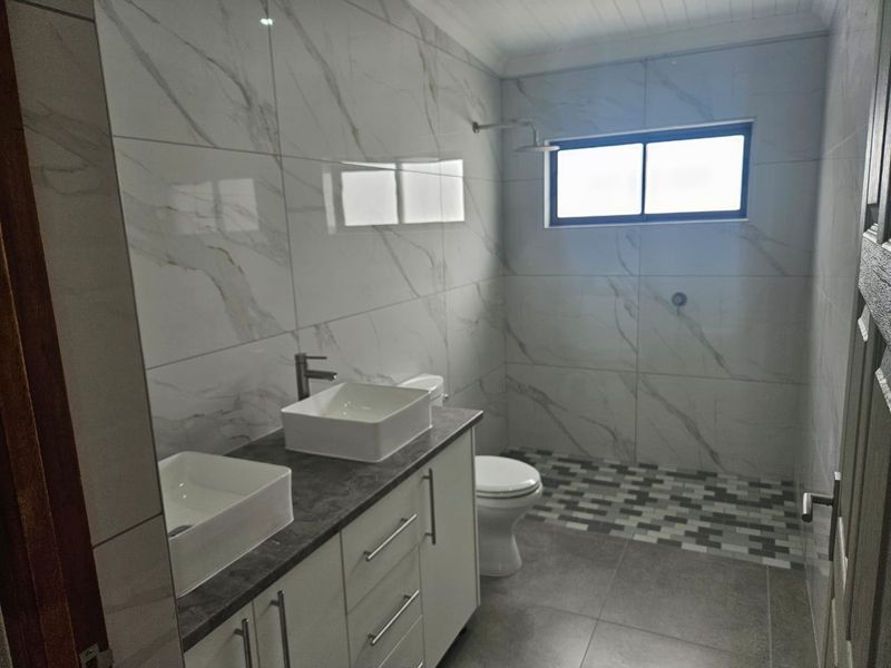 Your Dream Home Awaits – Modern, Spacious & Exceptional Value -Plot and Plan - Photo 3