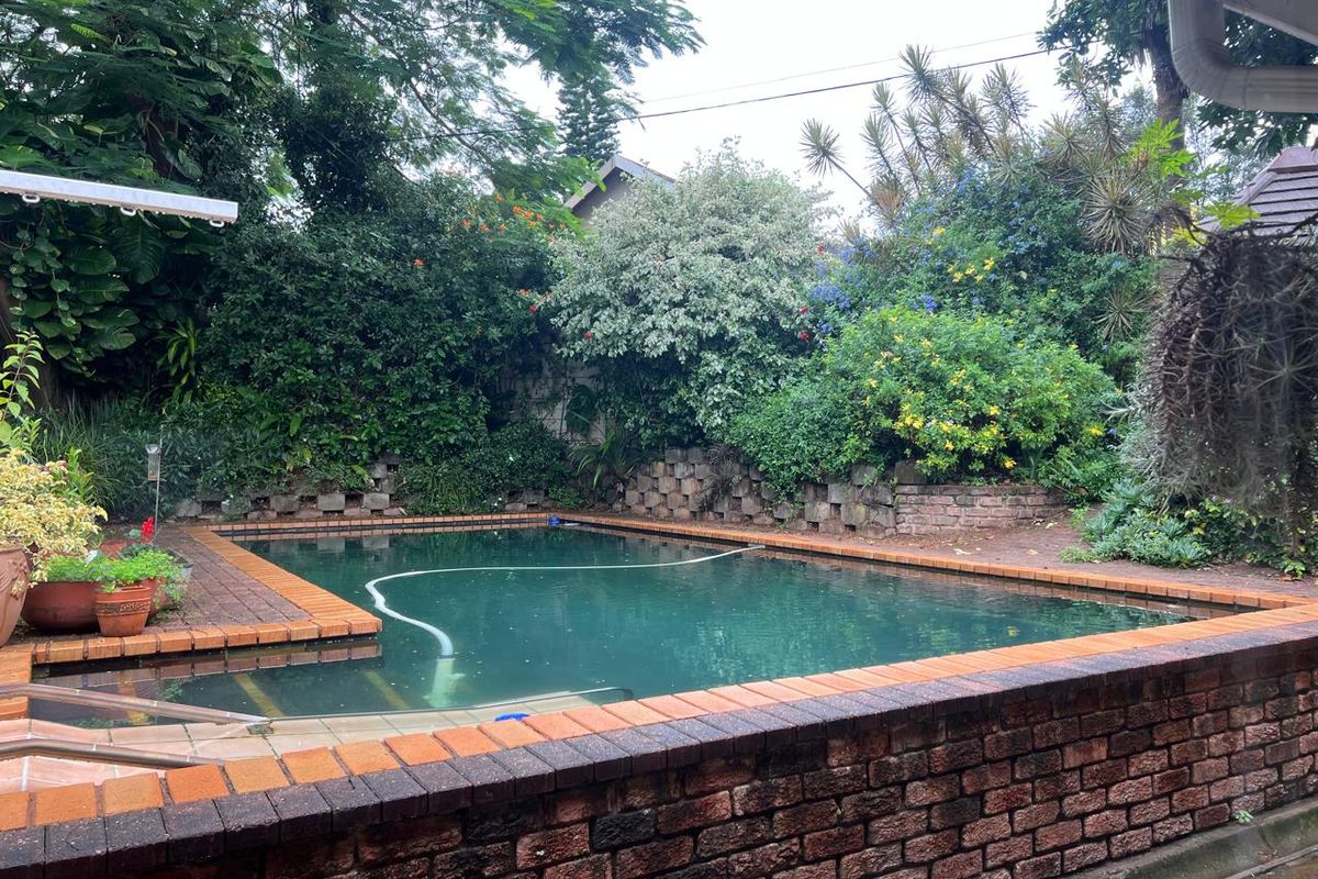 The Perfect Family Lifestyle Home in West Acres! - Photo 3