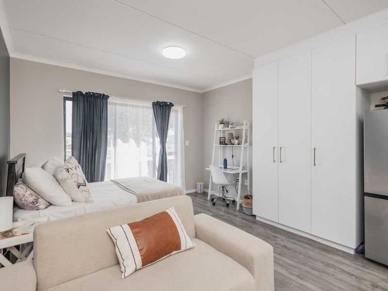 Modern Studio Apartment on Ground Floor! - Photo 6