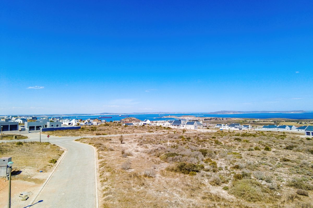 Vacant land in Gated Estate with views - Photo 2