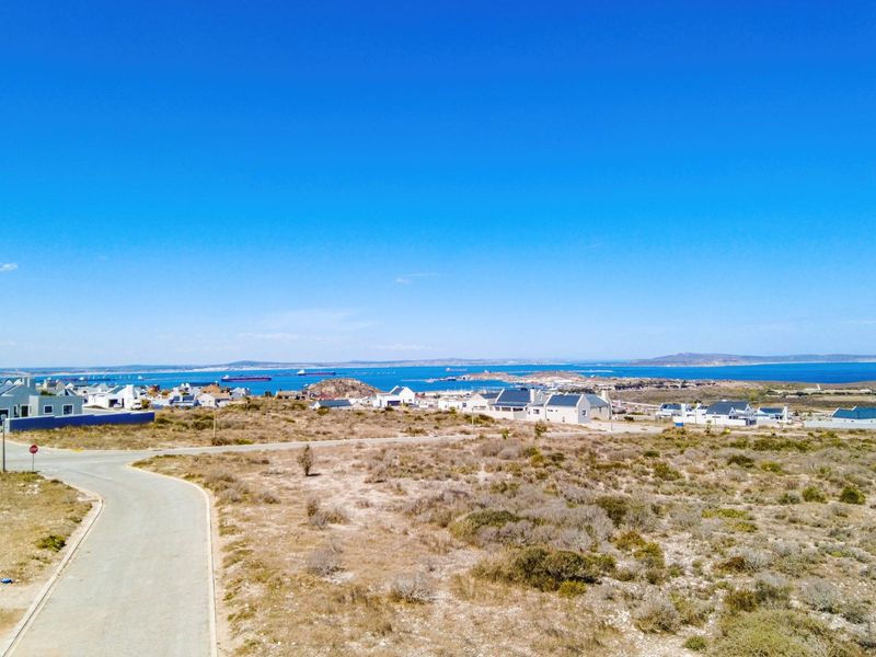 Vacant land in Gated Estate with views - Photo 10