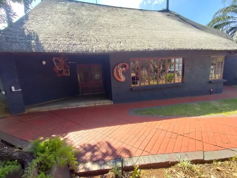 Move-In Ready Family Home with Character, Space and Great Location - Photo 3