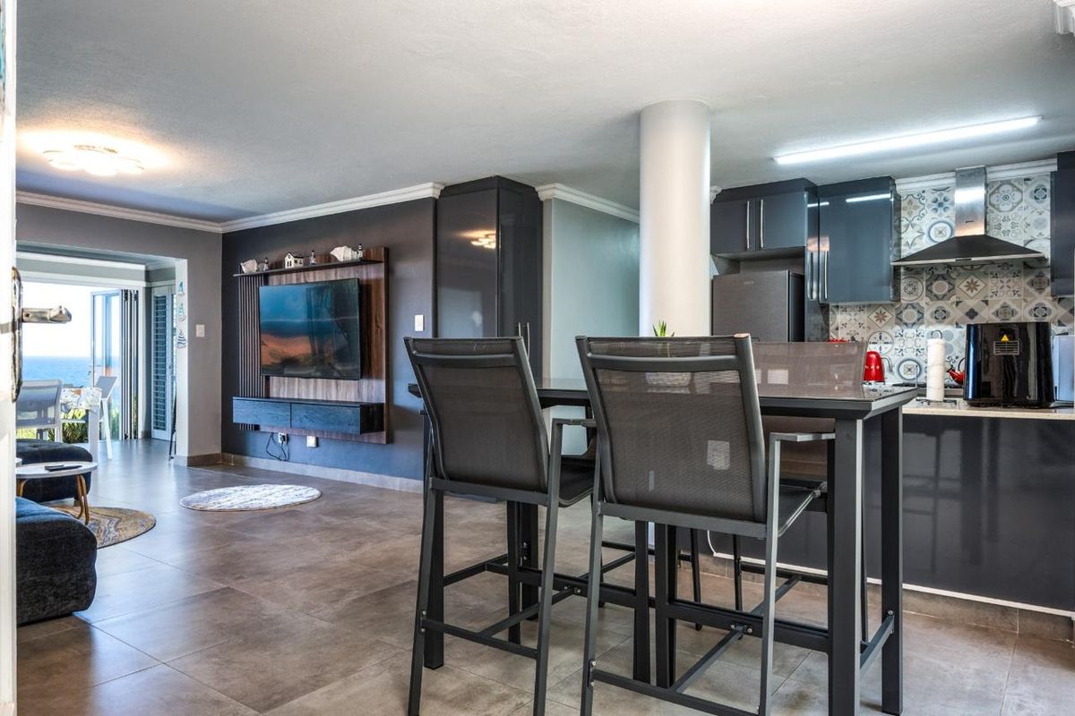 Effortless Coastal Living - Photo 2