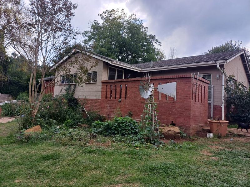 MOOI RIVER: Charming 3 bed house  with study... neighbouring The Mooi River Country Club - Photo 3