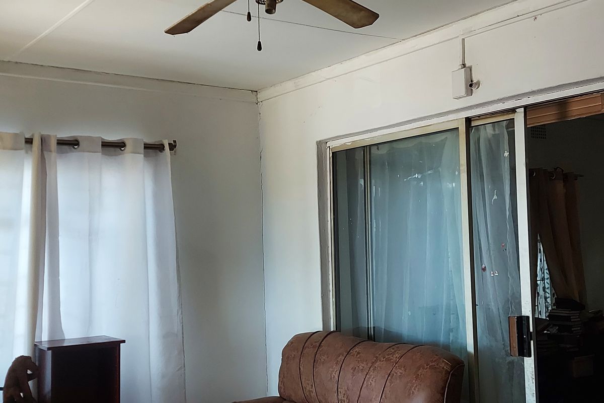 PROPERTY FOR SALE AT EAST END - Photo 4