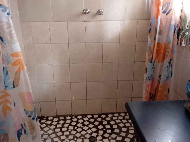 PROPERTY FOR SALE AT EAST END - Photo 8