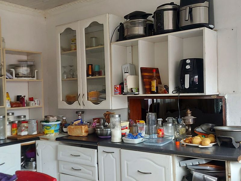 PROPERTY FOR SALE AT EAST END - Photo 6