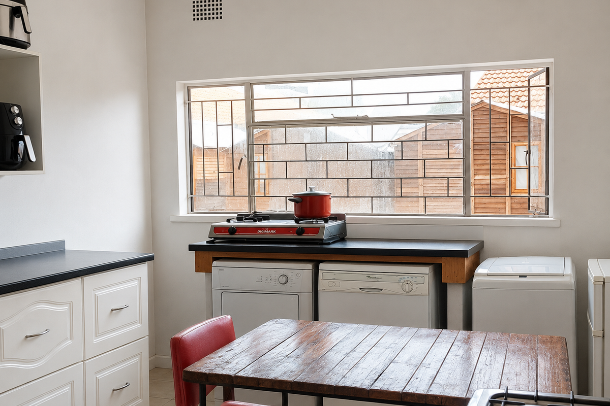 PROPERTY FOR SALE AT EAST END - Photo 2