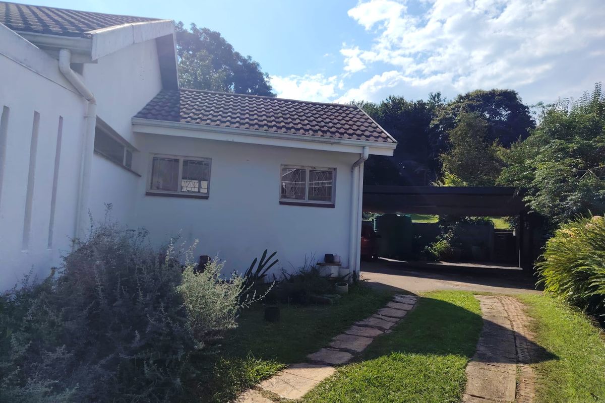 3 Bedroom House to Let Howick North - Photo 4