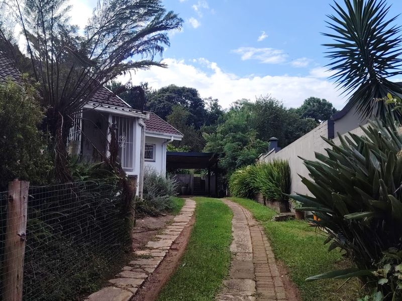 3 Bedroom House to Let Howick North - Photo 3