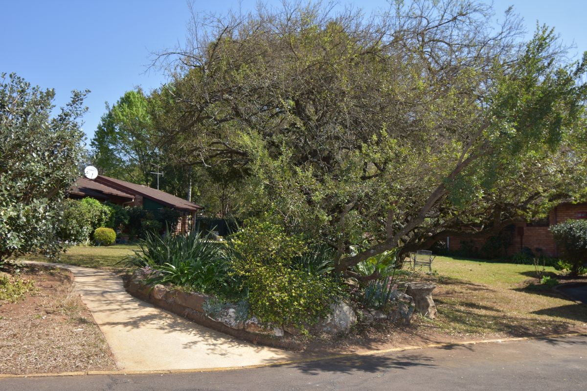Secure Residential Estate for the Over Fifties - Photo 4