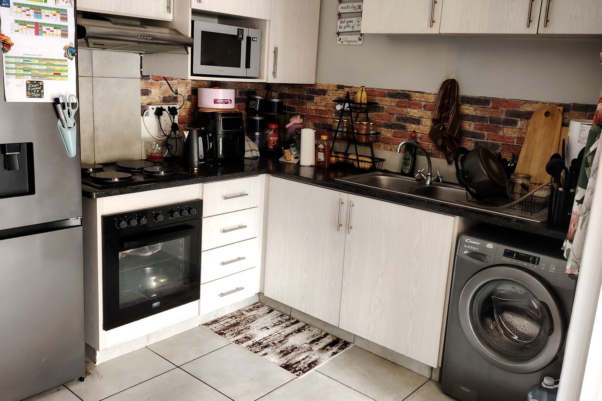 One Bedroom Apartment --Modern living in the North - Photo 5