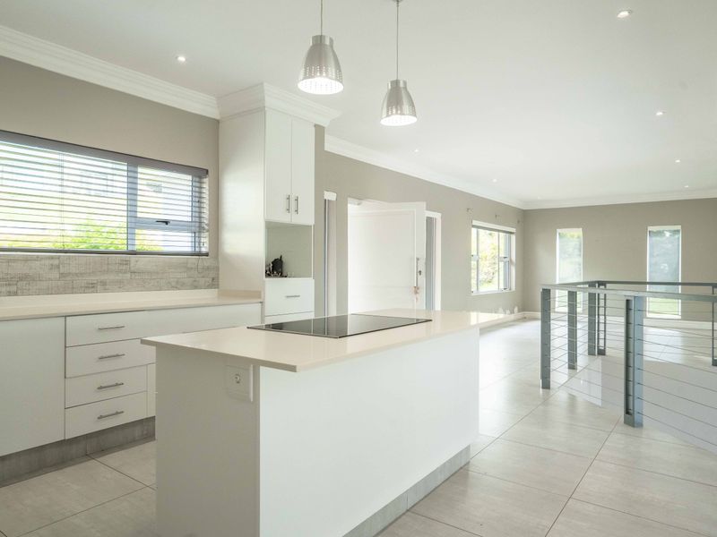 Townhouse for sale in Clansthal, your coastal retreat awaits! - Photo 3