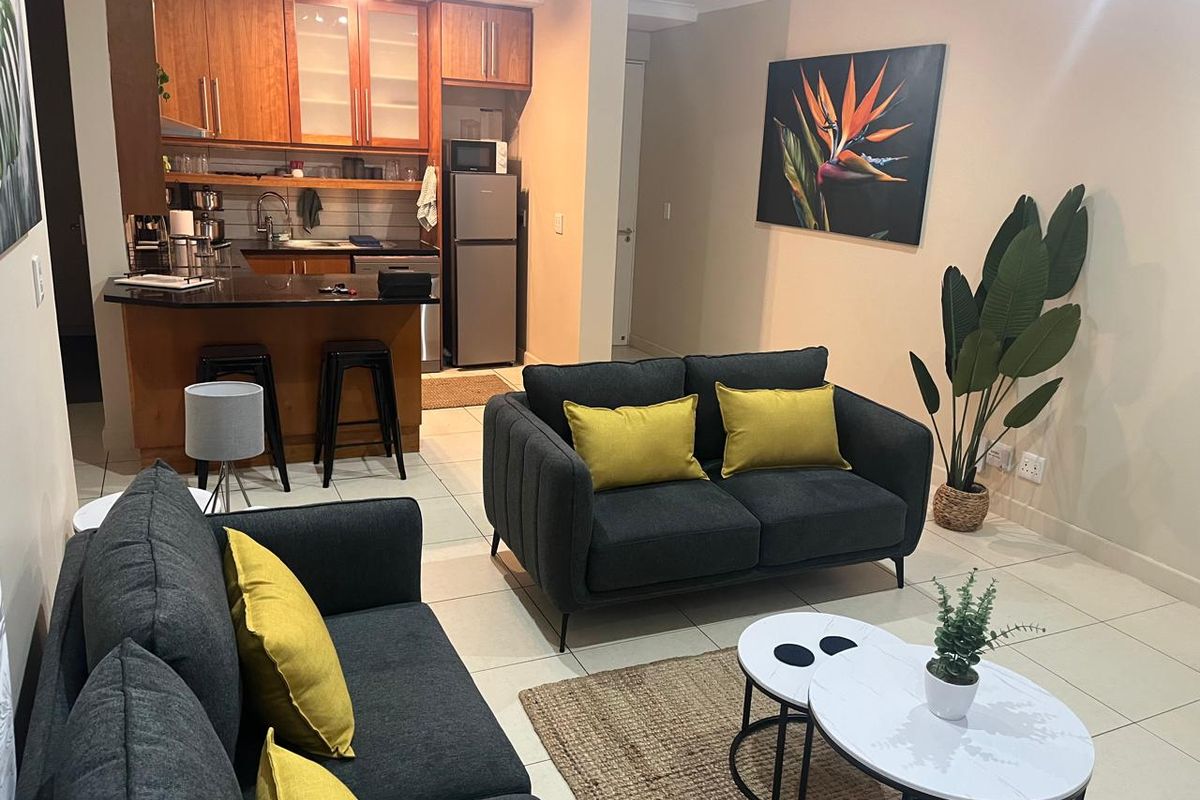 TWO BEDROOM WATER VIEW APARTMENT - Photo 4