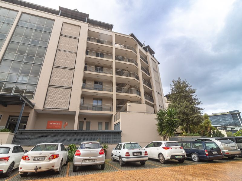 TWO BEDROOM WATER VIEW APARTMENT - Photo 9