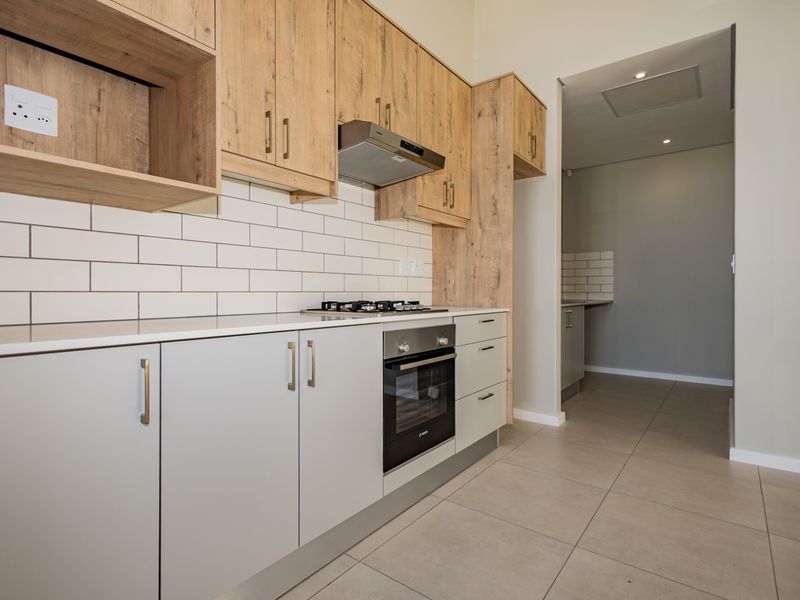 Charming 2-Bedroom Home in Sought-After Silverstone Lifestyle Estate, Haasendal – Kuils River - Photo 5