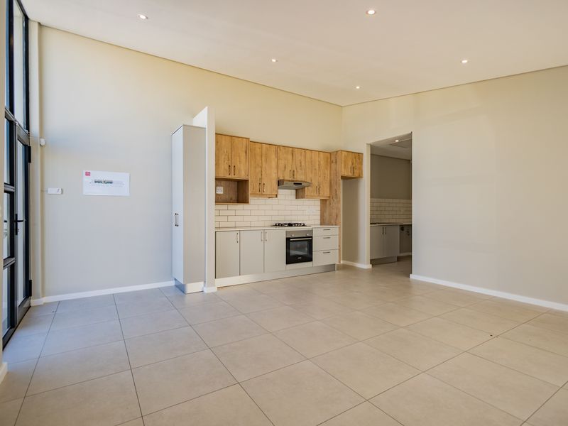 Charming 2-Bedroom Home in Sought-After Silverstone Lifestyle Estate, Haasendal – Kuils River - Photo 3