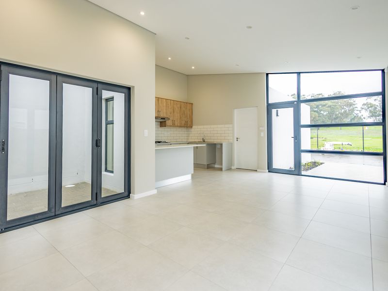 House For Sale In Kuils River - Photo 4