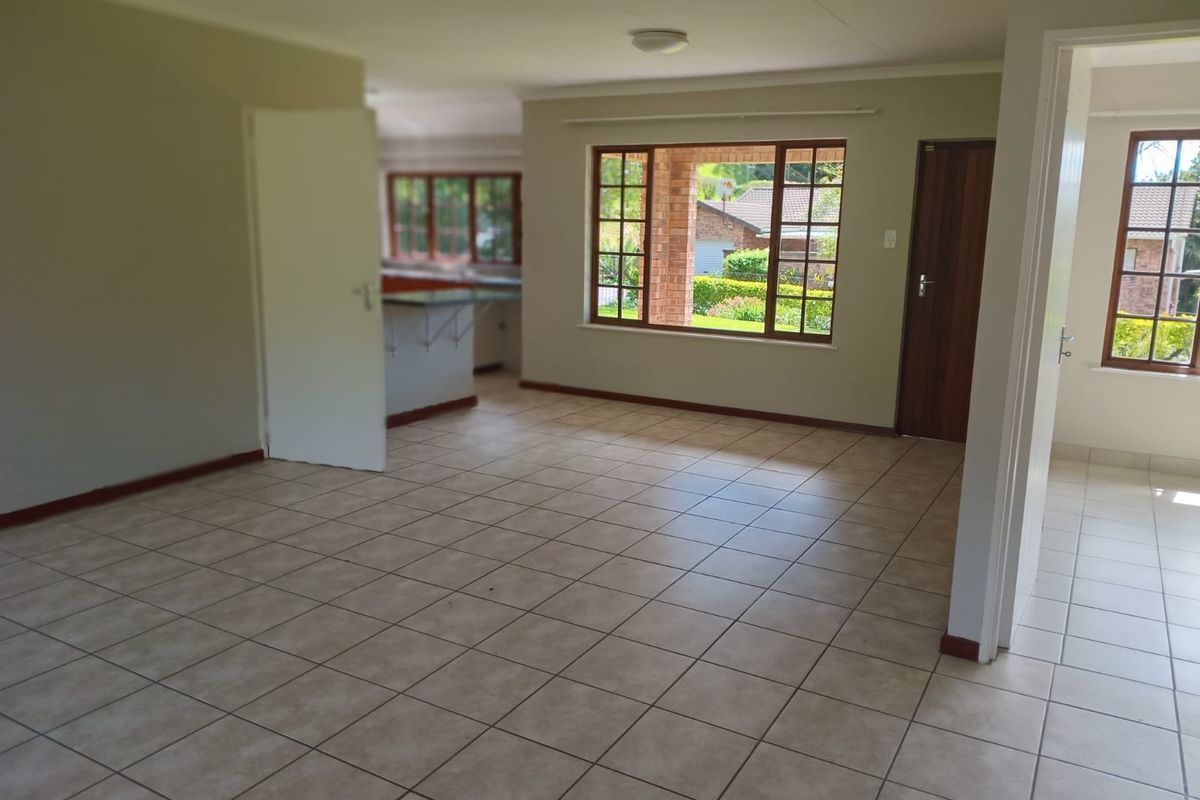 Montrose -  Simplex To Let - Photo 4