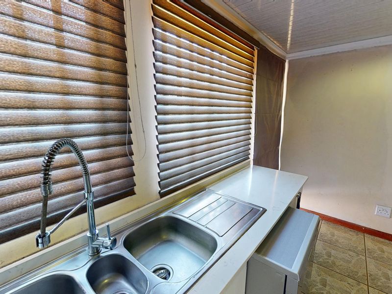 Farm for sale in a private estate - Photo 9