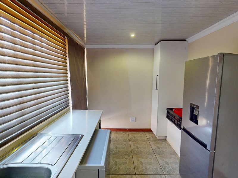 Farm for sale in a private estate - Photo 10