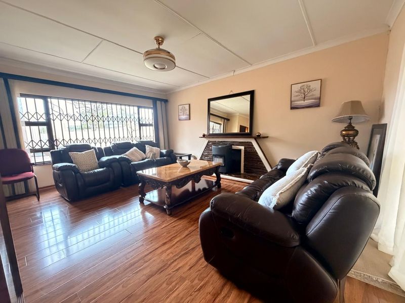 A Home Filled with Memories – Ready for Its Next Chapter in Saxilby/Amalinda - Photo 6