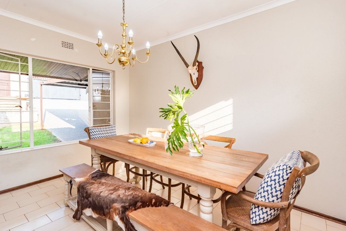 Beautiful 3 Bedroomed Home in Sought after Kenmare - Photo 4