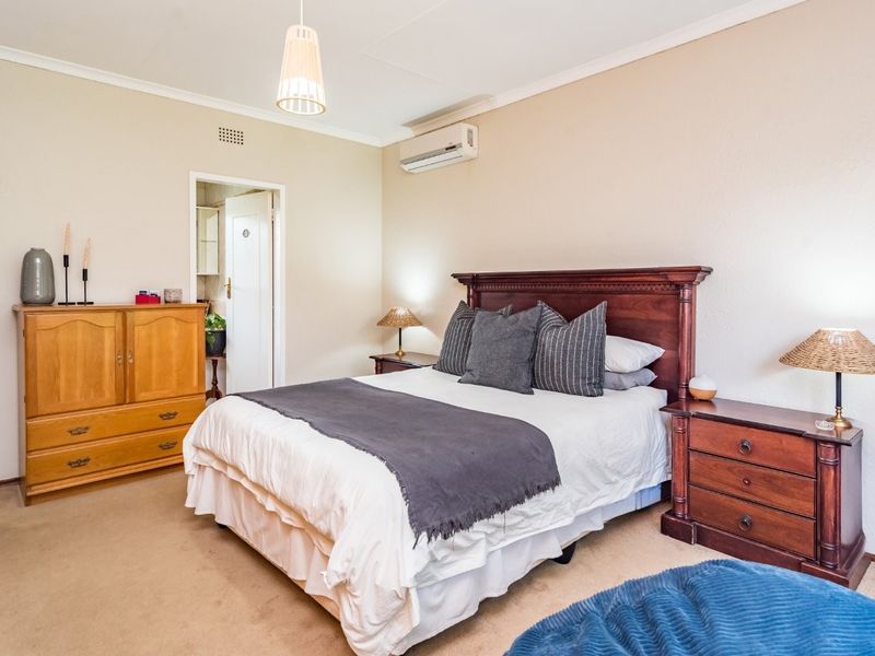 Beautiful 3 Bedroomed Home in Sought after Kenmare - Photo 8