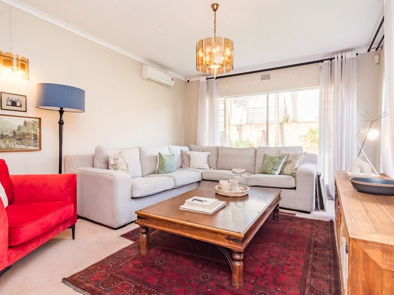 Beautiful 3 Bedroomed Home in Sought after Kenmare - Photo 2