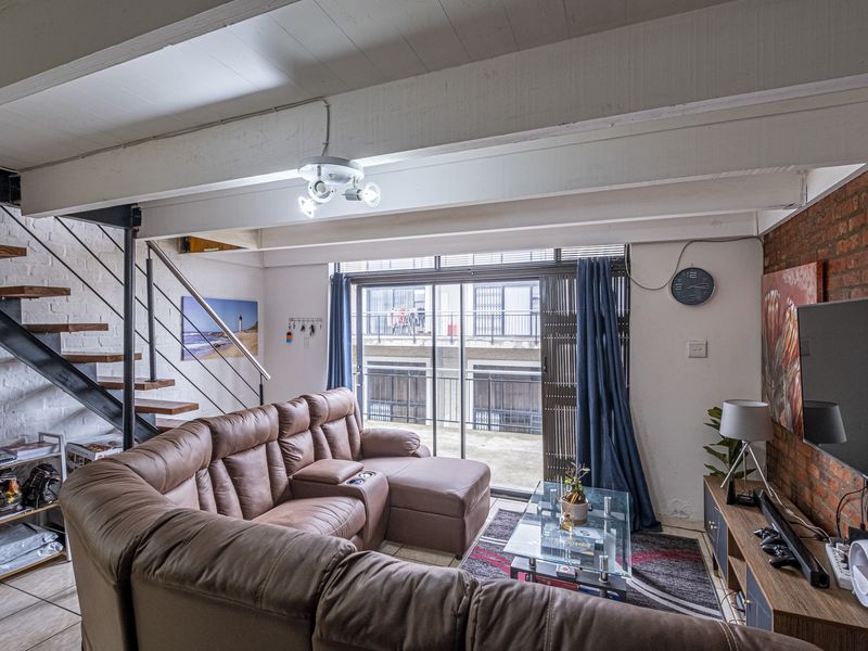 MODERN LIGHT AND BRIGHT LOFT - Photo 8