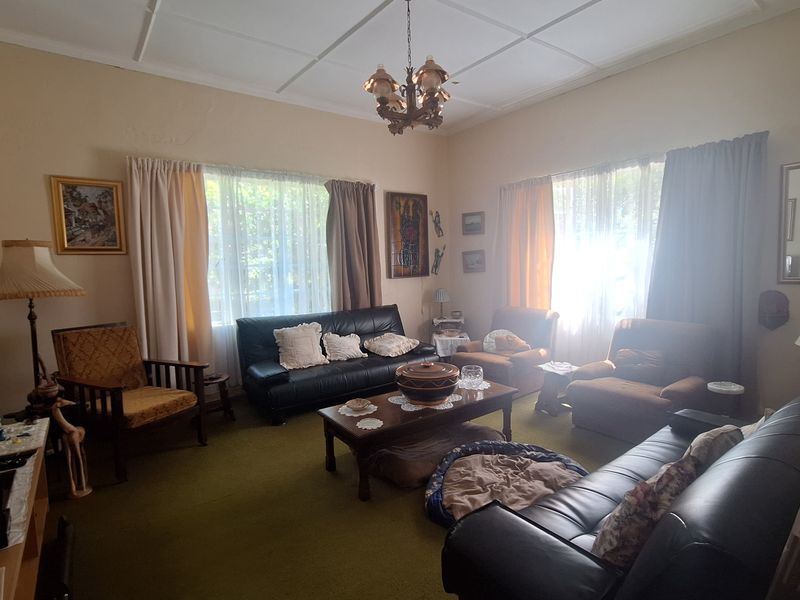 House with solar for sale - Photo 8