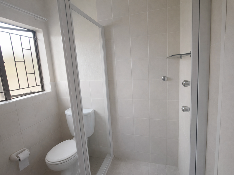 Don't Miss This Stunning 2 Bedroom 1 Bathroom Property In A Great Location - Photo 8