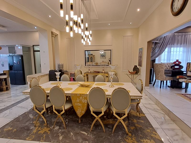 Modern Masterpiece with Expansive Living Spaces & Room to Breathe - Photo 8