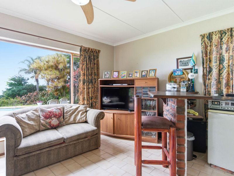 Spectacular Sea Views – Stylish Family Home with a Flat - Photo 10