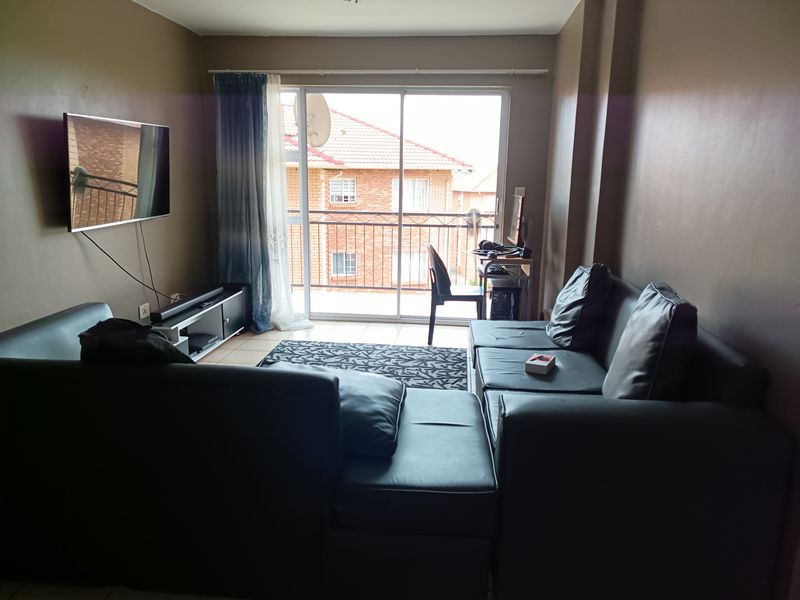 Charming 2 bedroom - Photo 5