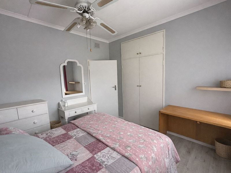 Prime Family Home! - Photo 8