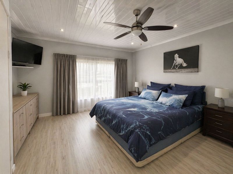 Prime Family Home! - Photo 7