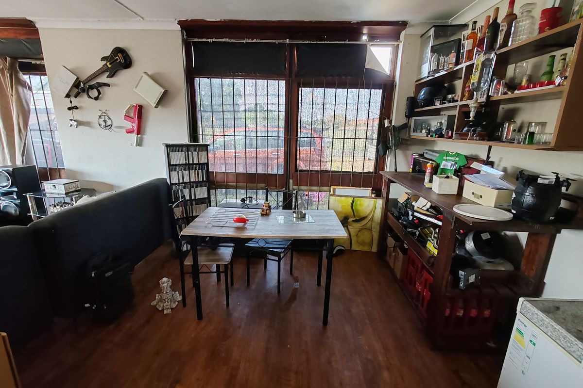 3 Spacious bedrooms House with a Separate flatlet - Photo 2