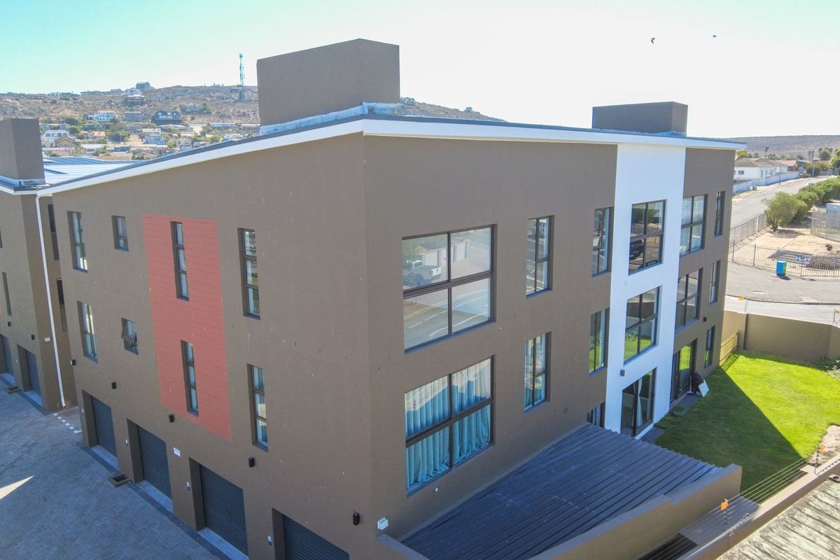Saldanha - Three bedroom apartment with views of Saldanha Bay - Photo 2