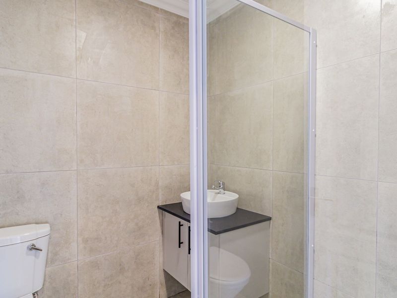 Saldanha - Three bedroom apartment with views of Saldanha Bay - Photo 9