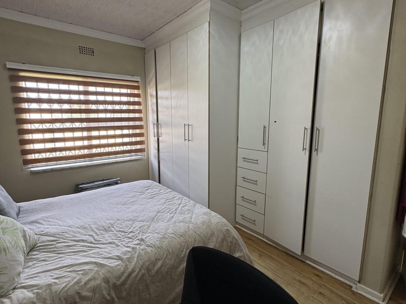 Property in a small complex for rent - Photo 7