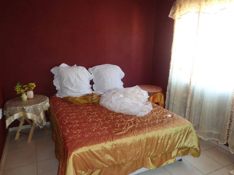 Bargain! Bargain! 4 bedroom house in The Orchards for sale - Photo 5