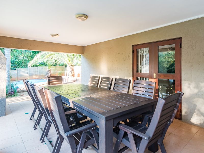 Tucked Away in Helderkruin — The Kind of Home Families Fight Over - Photo 10