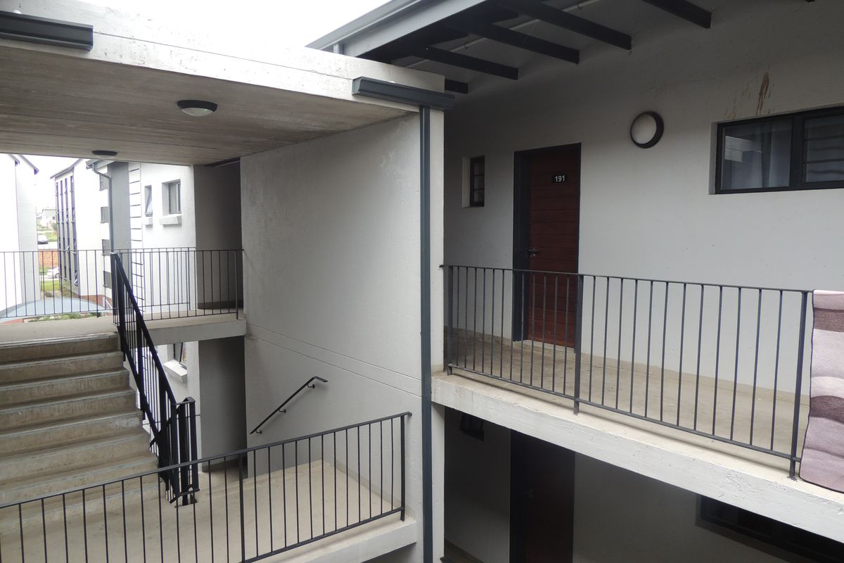 Wecome Home! - Photo 2