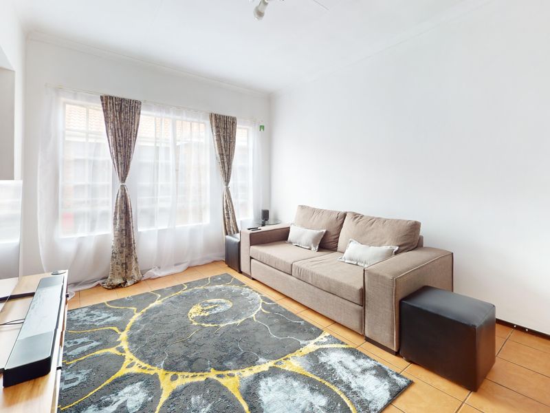 Smart, Secure Living in the Heart of Ravenswood - Photo 7