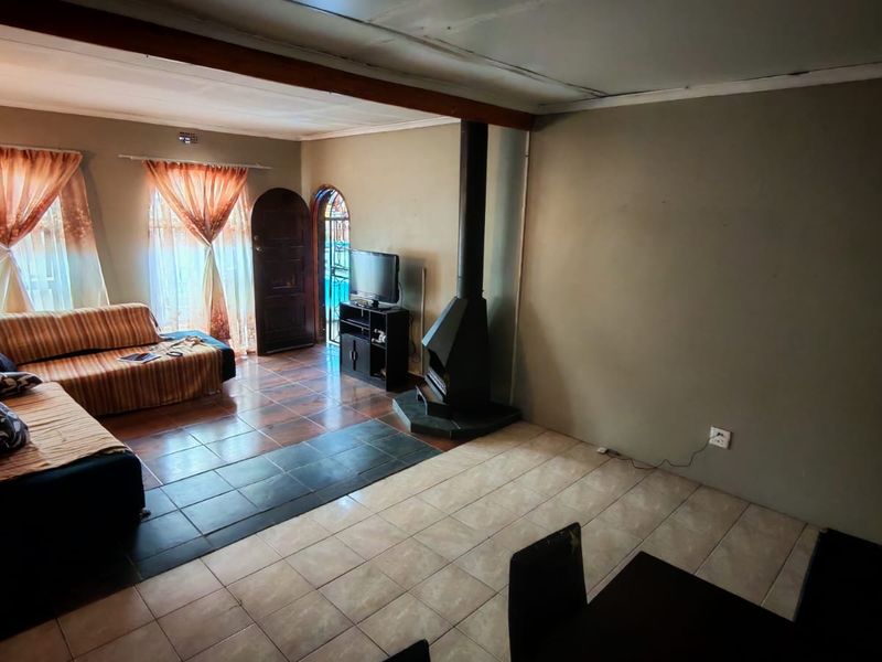 2-Bedroom Family home - Photo 9