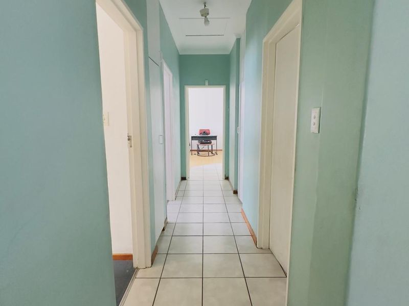 Dual Living Opportunity Near Town – 3-Bedroom Home with Private 2-Bedroom Flatlet - Photo 9