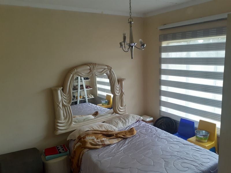 Build, Extend, Profit - 4 Bedroom in Signal Hill - Photo 10