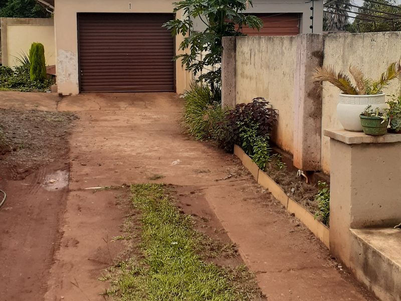 Build, Extend, Profit - 4 Bedroom in Signal Hill - Photo 9